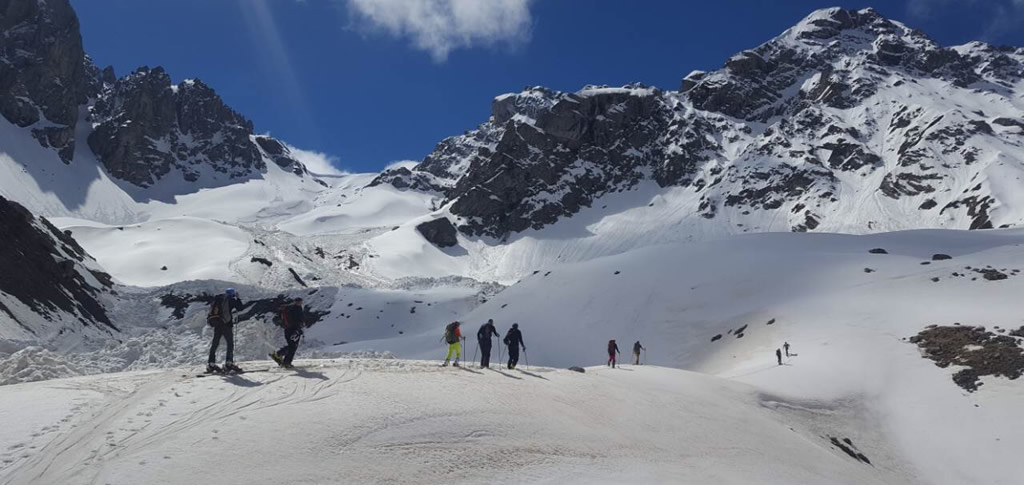 skitour-in-chaukhi-massif_(2)